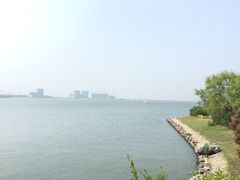 -上海滴水湖皇冠假日酒店