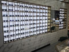 -世纪大明眼镜·林德伯格·蔡司官方授权店(武昌旗舰店)