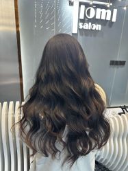 -Tloml salon