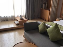 -大连金石滩绿发温泉假日酒店