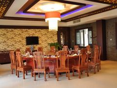 餐饮设施-莲峰云海景区