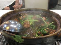 渝君鸡煲-渝君重庆火锅(嘉宾路店)
