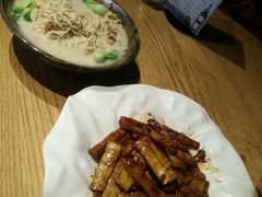 -黛瓦里巷(南京东路店)