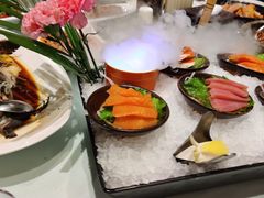 -万龙洲海鲜(大兴绿地缤纷城店)