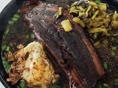 -小龙大肉面馆