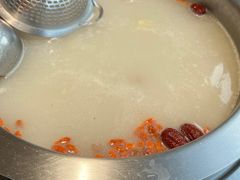 -马家斑.鲜鱼火锅(松湖万科店)