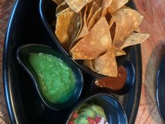 牛油果酱配玉米片-Luchador摔跤手墨西哥餐厅(恒宇广场店)