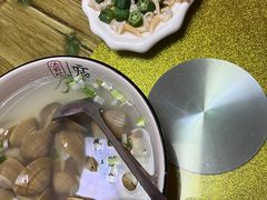 -超越海鲜屋(飞龙物业店)