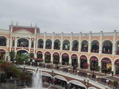 -佛罗伦萨小镇广佛名品奥特莱斯(疏港路店)