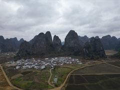 -钟山水墨田园