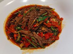 老坛酸菜爆腰花-北京老铺烤鸭(老城根店)