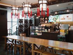 -星巴克(南宁民歌湖店)