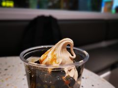 -喜茶(滨江宏岸店)