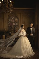 点击看大图 -挪娅婚纱摄影皇家会所