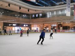 -冠军冰场(环球中心店)