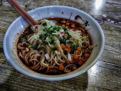 -沉香牛肉面