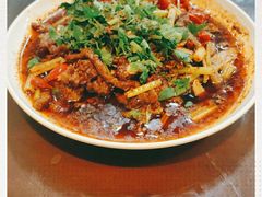 -杨三娘跷脚牛肉(羊子山西路店)