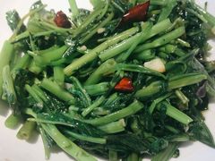 -胡马八破·川菜小馆(高新万达店)