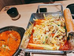 -川堂风·跷脚牛肉·乐山爆炒(宝山日月光店)