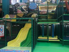 -蒙特利亲子乐园