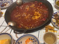 -旧街市鲜货老火锅(大光路店)