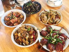 -冶建镜子·老南昌大排档·江西虾王(总店)