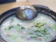 -正東记港味烧腊餐室(天鹅湖银泰城店)