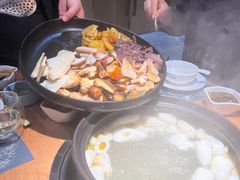 -一朵菌·野生菌探索家火锅(南亚店)