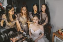 -欣薇婚纱(新源乐汇城店)