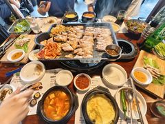 -Dombe豚(黑猪肉街店)