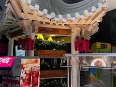 -东方明珠·可口可乐欢乐餐厅