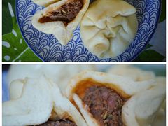 牛肉大葱包子-李小老烧饼(常营民族家园店)