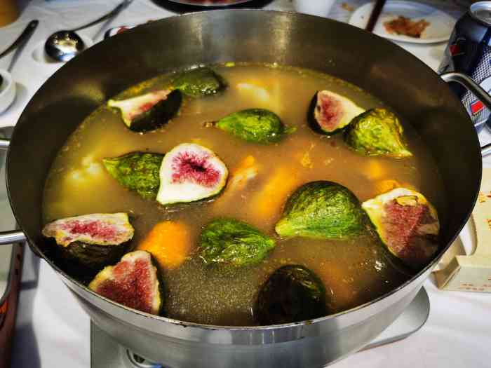 华夏酒楼(白堤路店)-"中规中矩的天津菜馆,请亲戚们吃饭感觉不错.