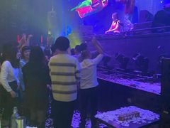 -简奥斯汀·赫本酒吧