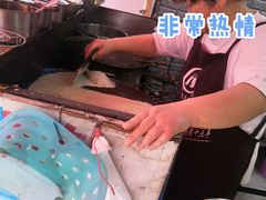 -正宗杂粮煎饼香软鸡蛋饼
