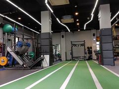 -Freedom Fitness私教健身俱乐部(徐虹北路店)