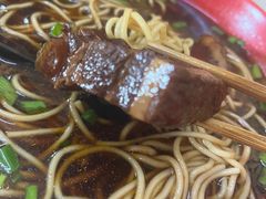 -小龙大肉面馆