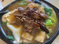 红烧牛肉砂锅板面-皖北板面(闲林店)