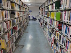 内景-南山图书馆(常兴路店)