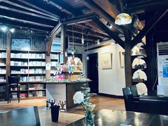 -良友书坊(安徽路店)