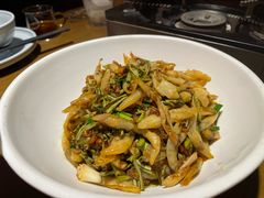 白辣椒炒野豆角-耕渔小院·湖南鱼鲜(望城店)