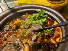 热气腾腾的牛杂锅-刀板香·安徽菜(望江东路店)