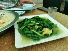 -红帽小馆(向阳路店)