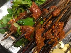 小米辣牛肉-钢管厂五区小郡肝串串香(滨江店)