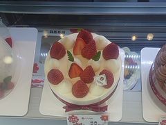 -花花卷卷·鲜食蛋糕(静安久光百货店)