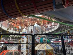 -嗨翻Hi-Fun竞技主题乐园·蹦床团建生日聚会(五棵松华熙店)