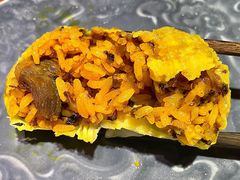 咖喱牛肉纸皮烧麦-鑫震源·苏式大虾生煎(山塘街店)