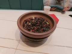 -阿瓦山寨·湘菜现炒·剁椒鱼头王(咸阳总店)