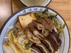 -狮头牌卤味研究所·卤味饭(花城汇南区店)