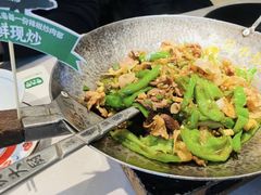 -费大厨辣椒炒肉(黄兴中心广场店)